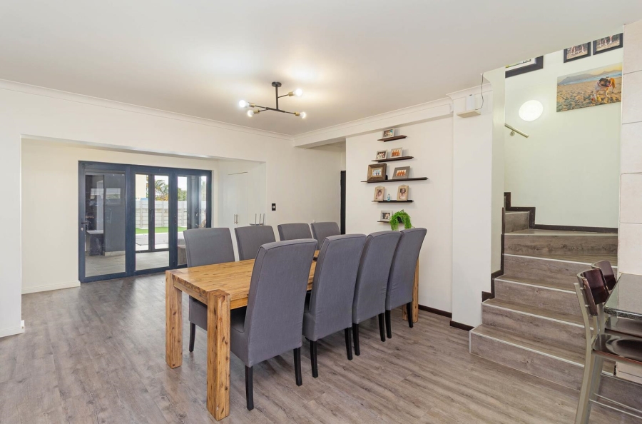 4 Bedroom Property for Sale in Milnerton Ridge Western Cape